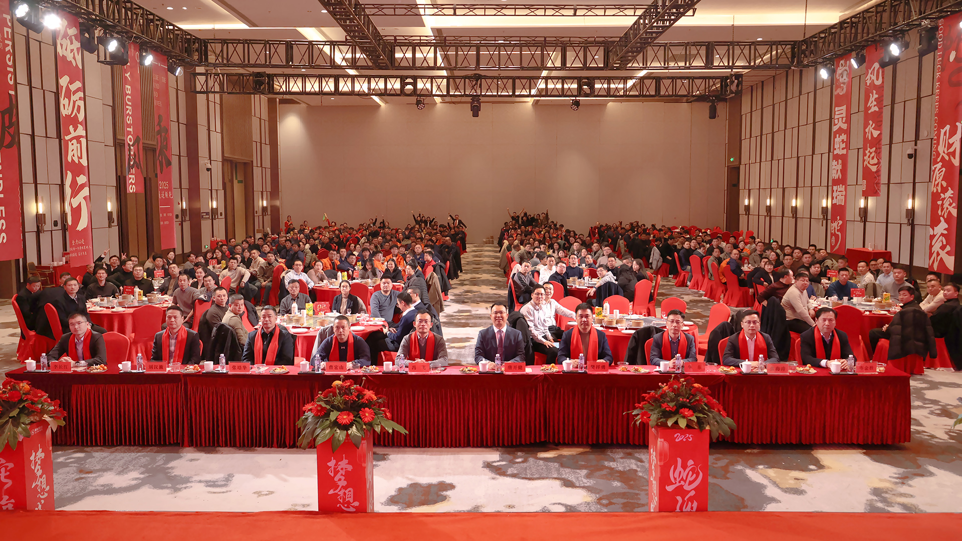 UU����-�й��ٷ���վ